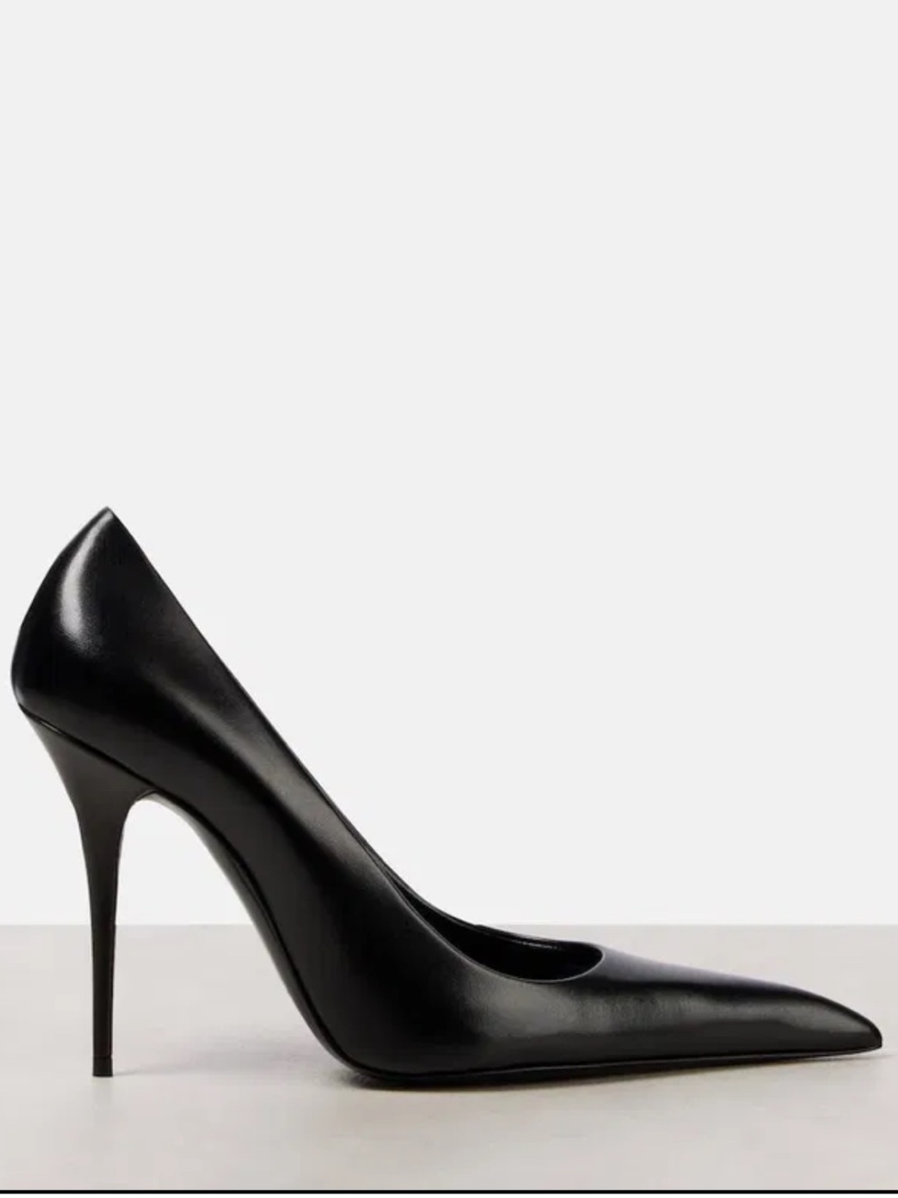 SAINT LAURENT Classic Women's Pointed Toe High Heel Pumps in Black - Picture 7 of 17